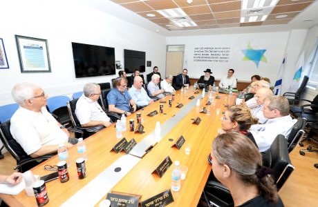 ועידה רפואית ראשונה מסוגה של 'בוני עולם' בלשכת סגן שר הבריאות
